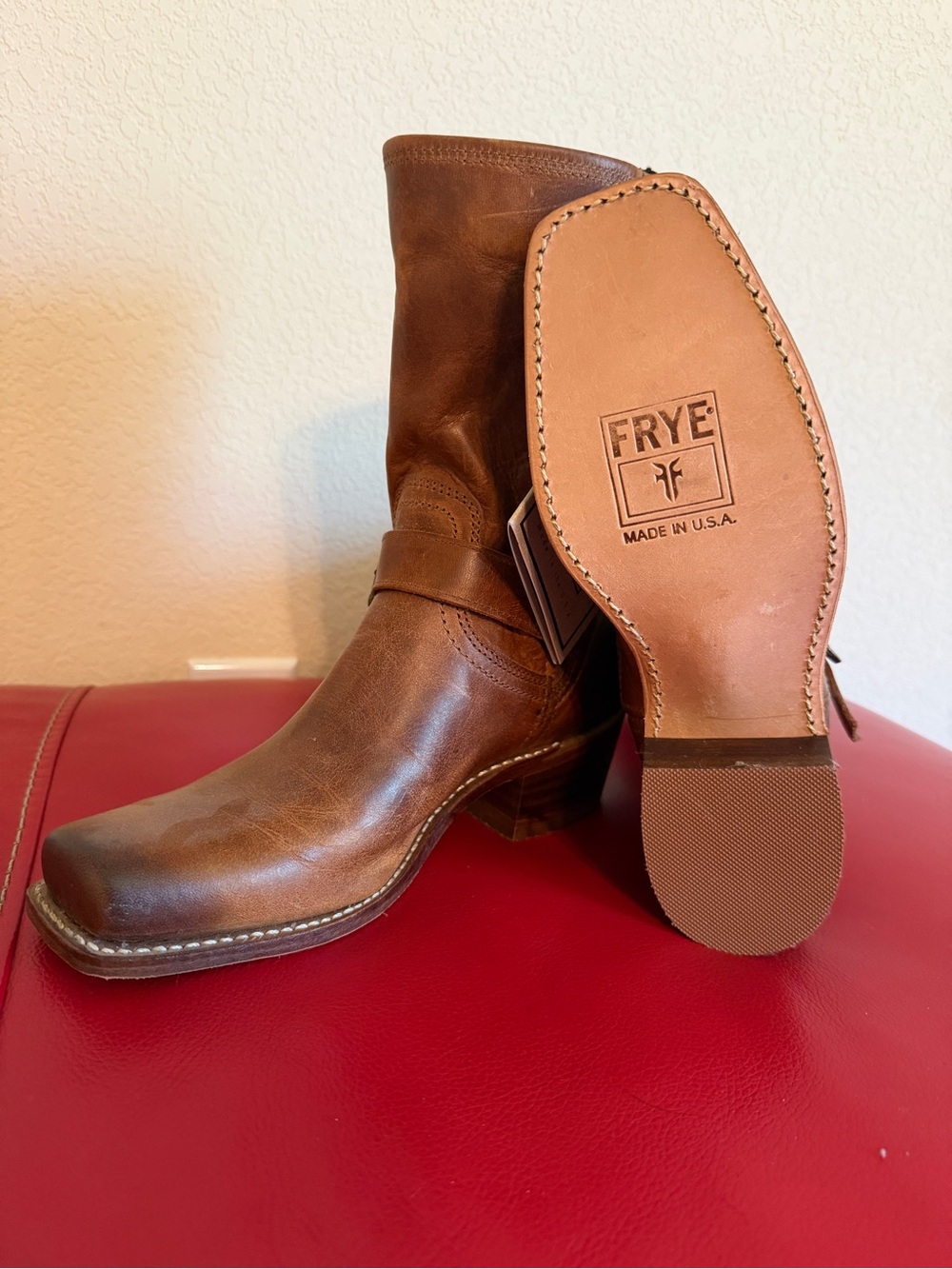 Frye Cavalry Brown Leather Boots - women Size 8 NWT - Picture 2 of 3